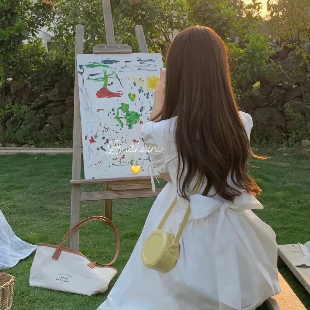 今夜红烛不见君